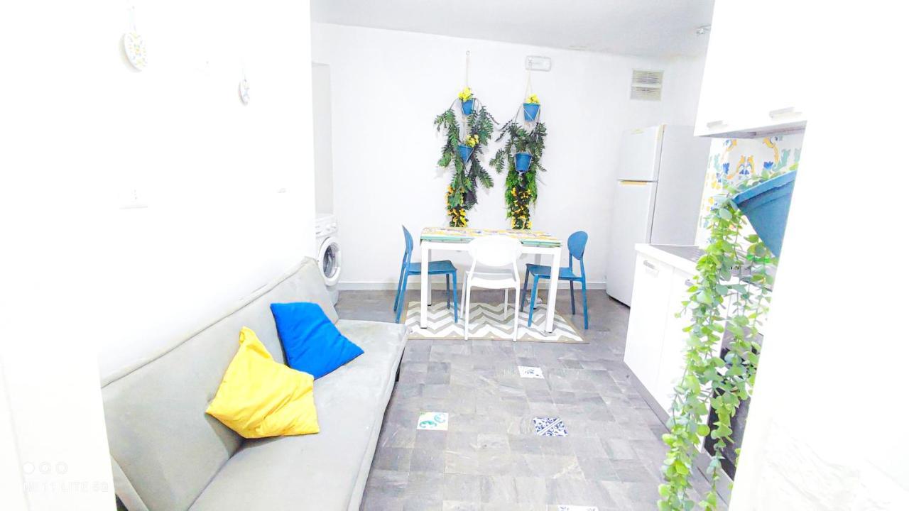 Loft Monteoliveto By Napulitandream Apartment Naples Exterior photo